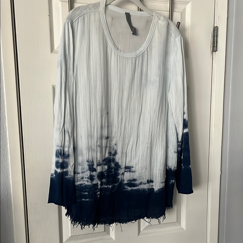 Raquel Allegra Tie-Dye Long Sleeve Top M size 2- Blue and light blue